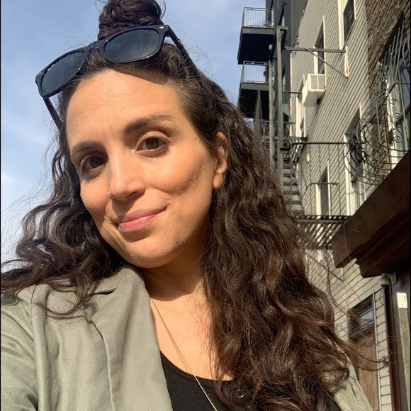 Meet your Posher, Devin - Picture 1 of 1